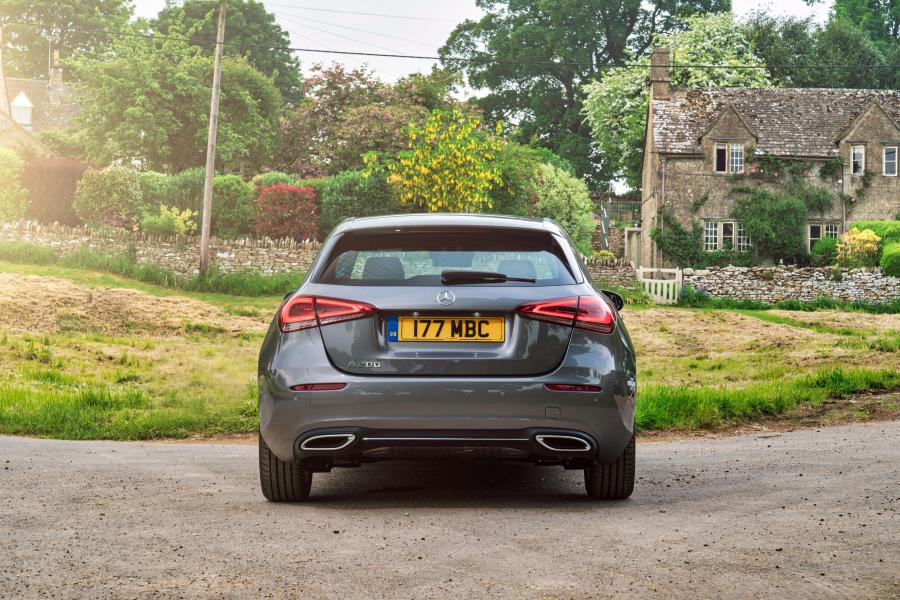 Mercedes-Benz A200 Sport (W177) 2018 года  (UK) (фото 31 из 40)